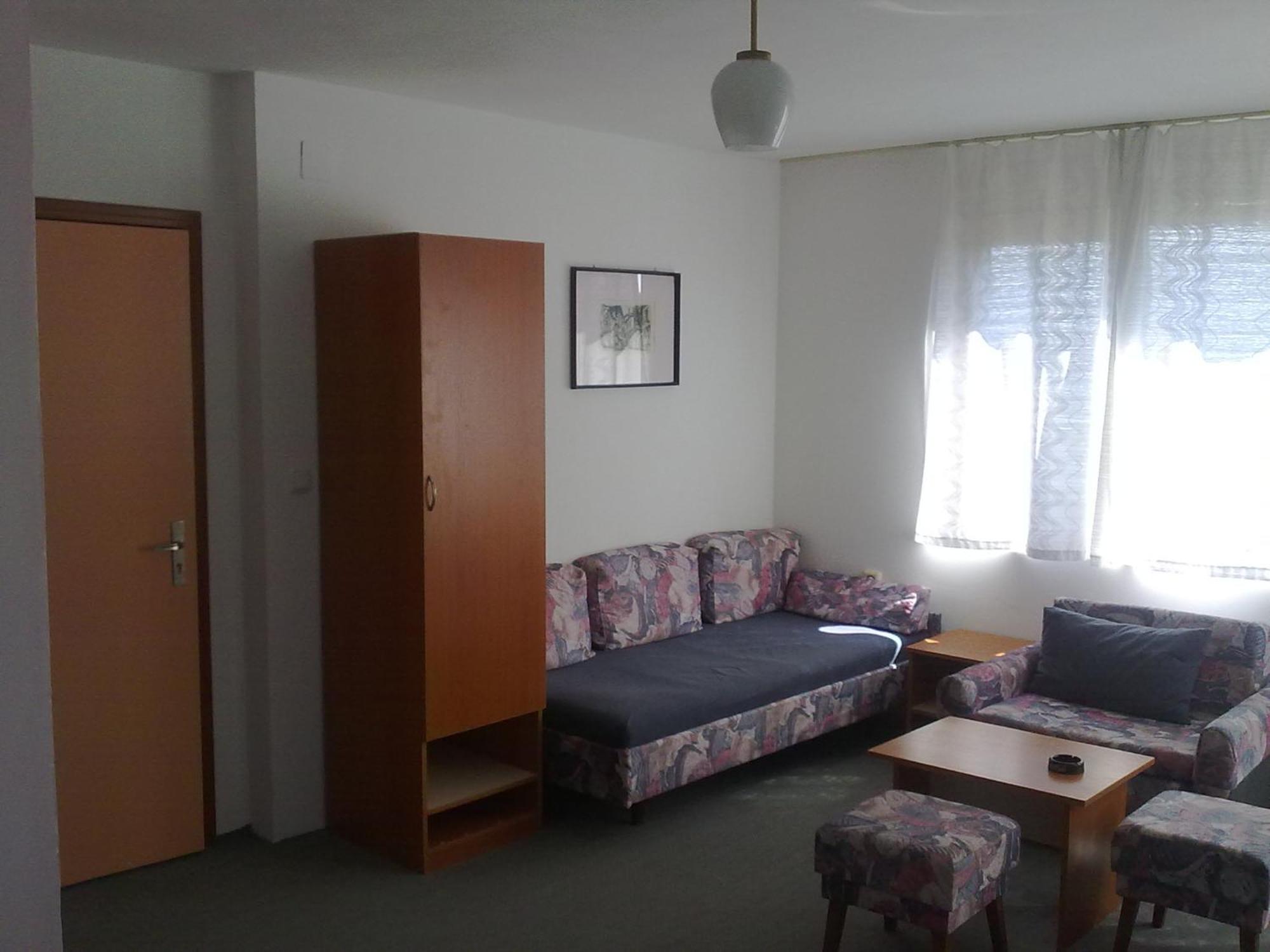 Villa Elfi Golden Sands Bagian luar foto